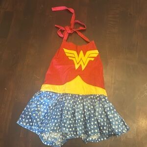 Wonder Woman top. 4T